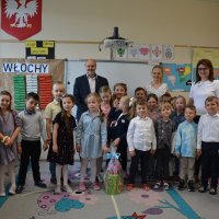 Dzień dziecka życzenia Burmistrza Zatora Mariusza Makucha dla najmłodszych