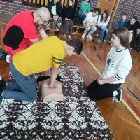 Ratujemy i  uczymy ratować!