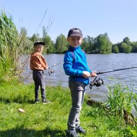 Zawody wędkarskie z okazji Dnia Dziecka