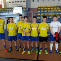 Juniorzy Młodsi  Halowym Mistrzem Powiatu